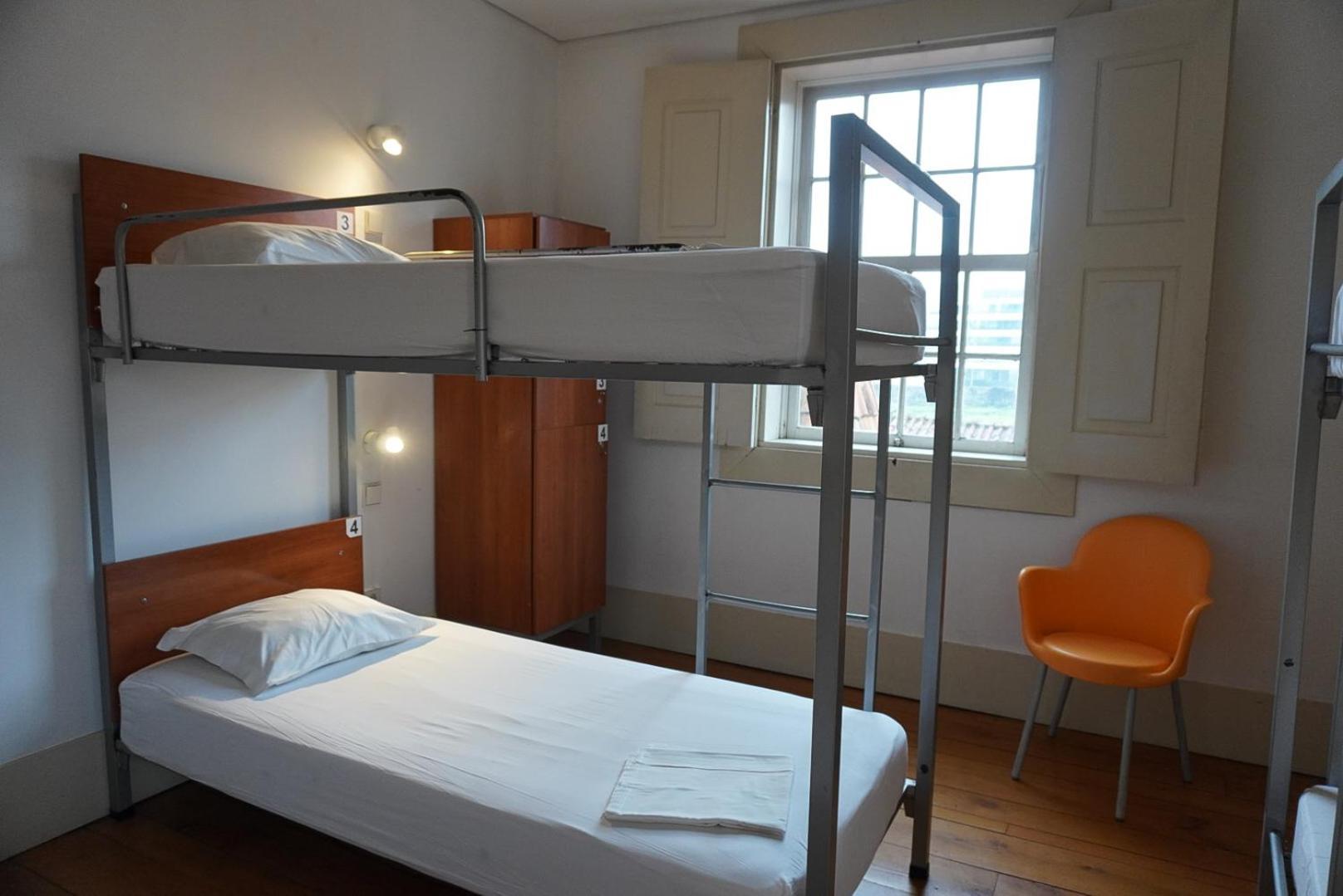 Hostel Hi - De Juventude *